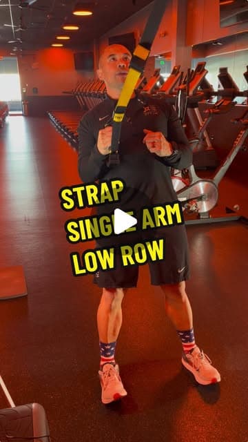 Strap Single Arm Low Row