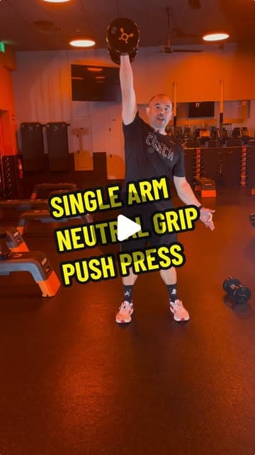Single Arm Neutral Grip Push Press