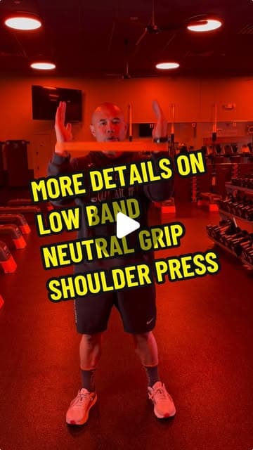 Finer details on the low band neutral grip shoulder press