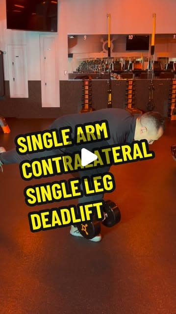 Single Arm Contralateral Single Leg Deadlift