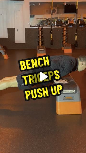 Bench Triceps Push Up