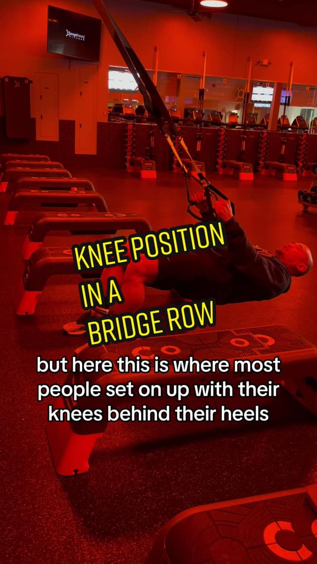 Small particulars on knee positioning a bridge row TikTok preview