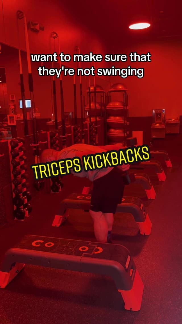 Triceps Kickback TikTok preview