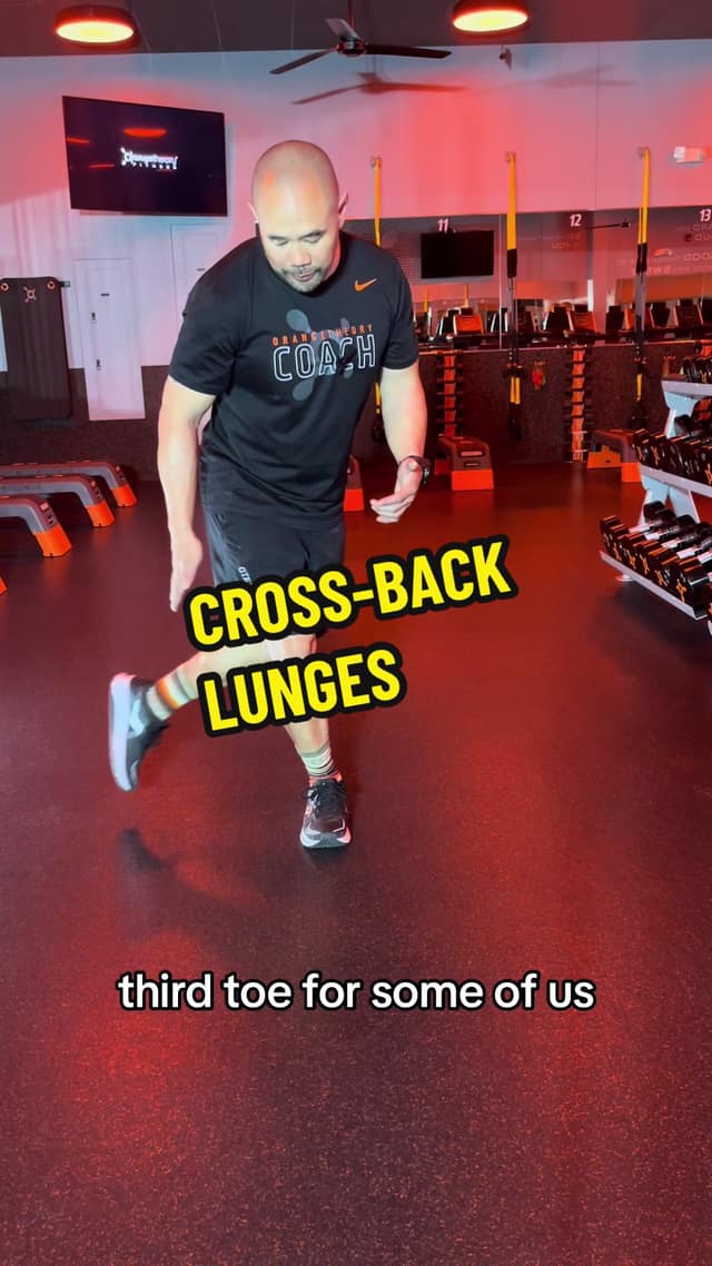 Cross-Back Lunge TikTok preview